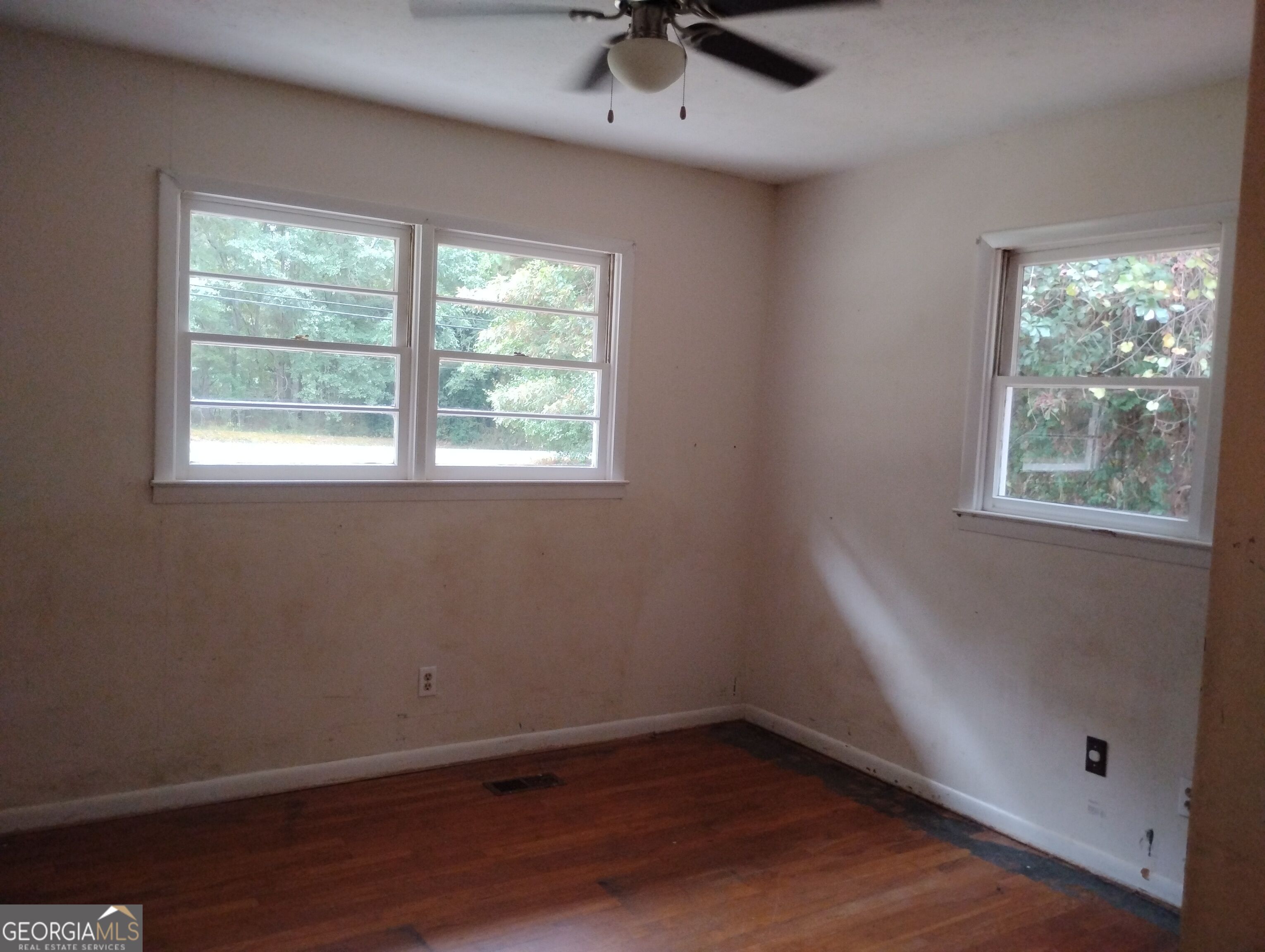 318 W Main Street Property Photo 26