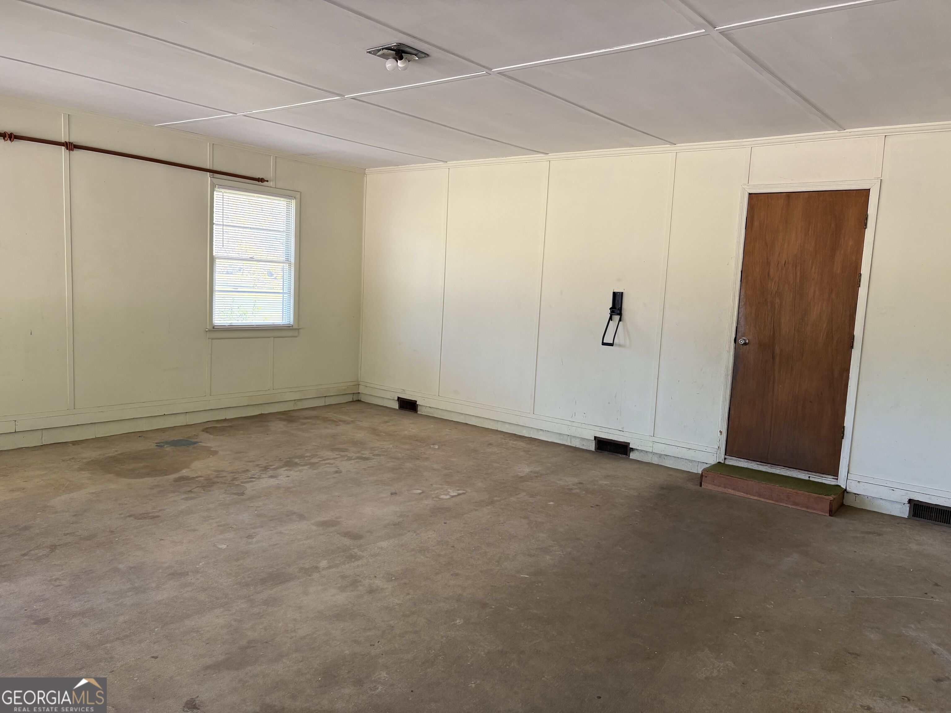 212 Clairmont Drive Property Photo 20
