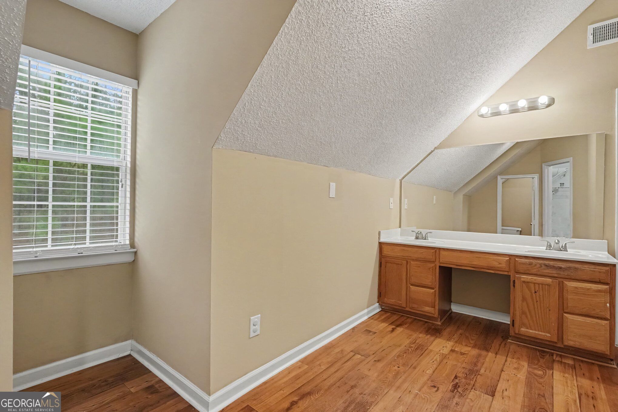 7211 Wheeler Trail Property Photo 24