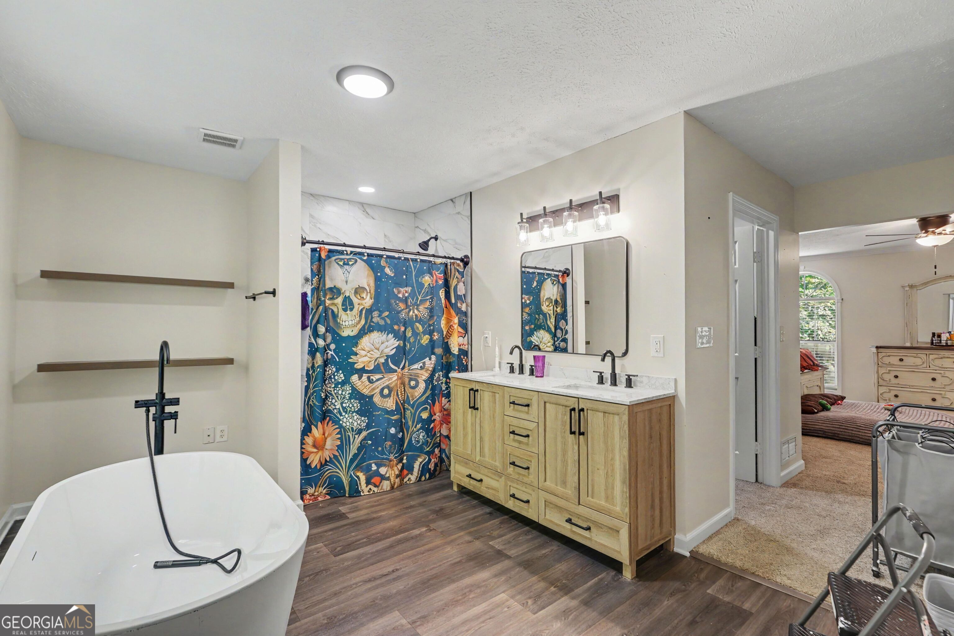 6383 Georgia 5 Property Photo 17