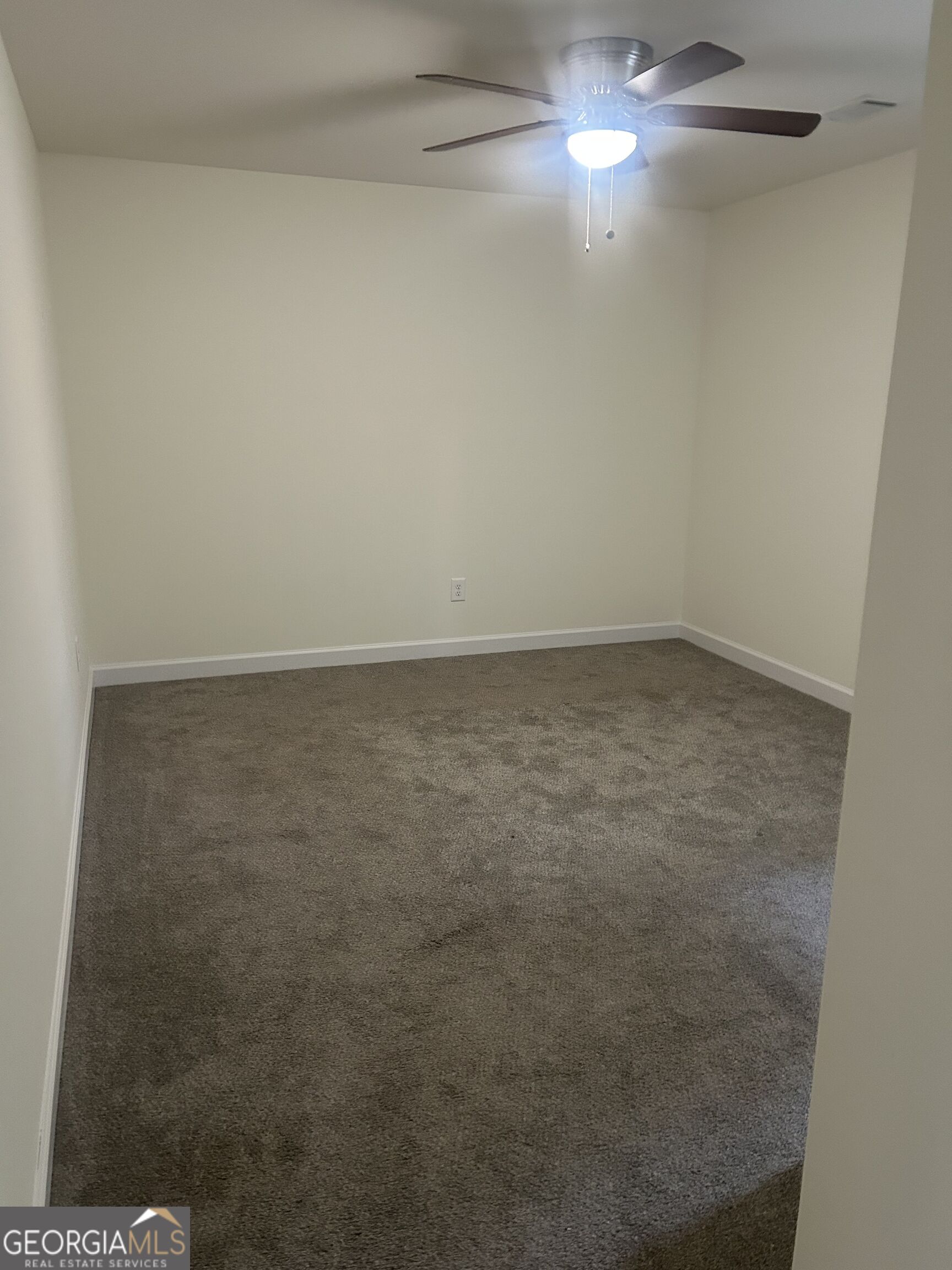 7040 Hassana Lane Property Photo 14