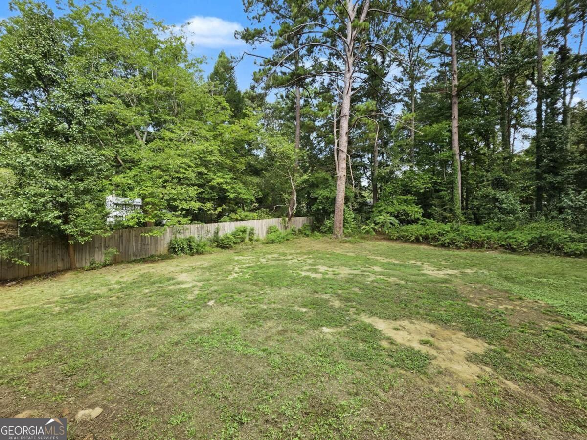 530 Allgood Road Property Photo 20