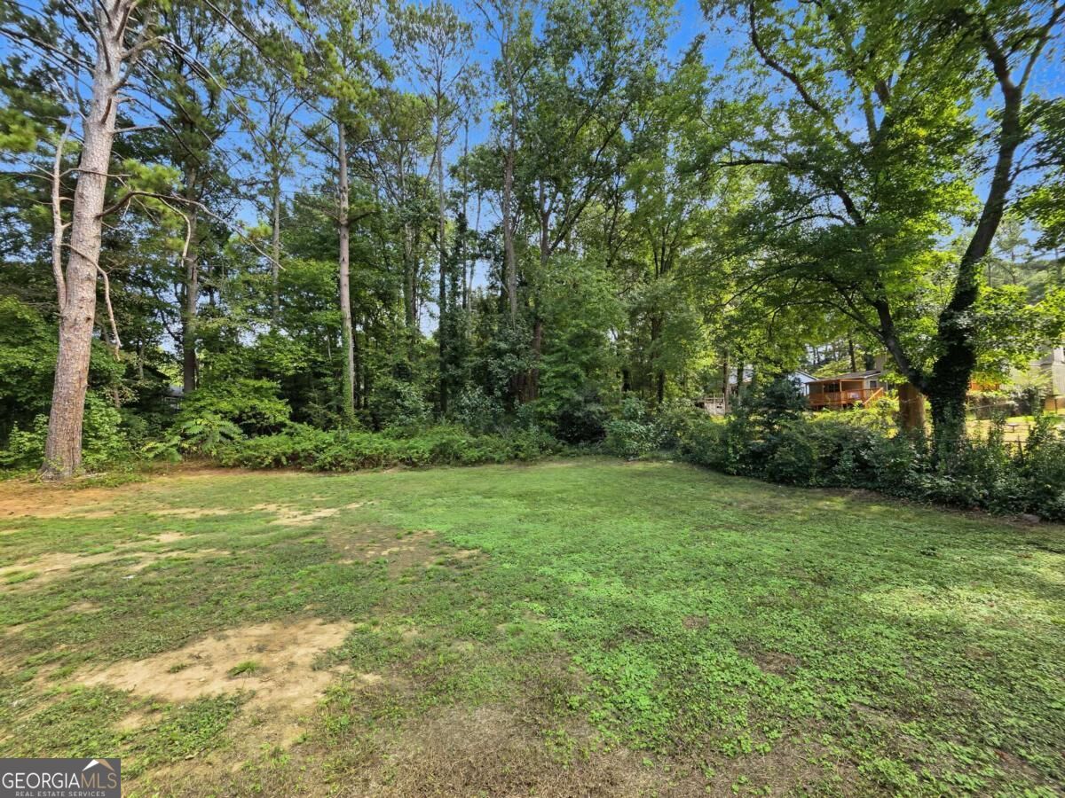 530 Allgood Road Property Photo 21