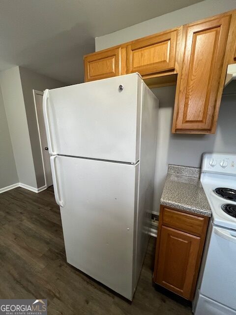529 Railroad Street # 2b Property Photo 8