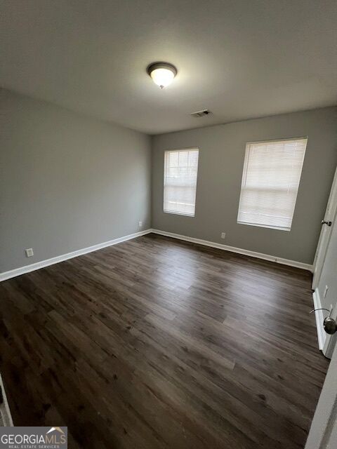 529 Railroad Street # 2b Property Photo 10