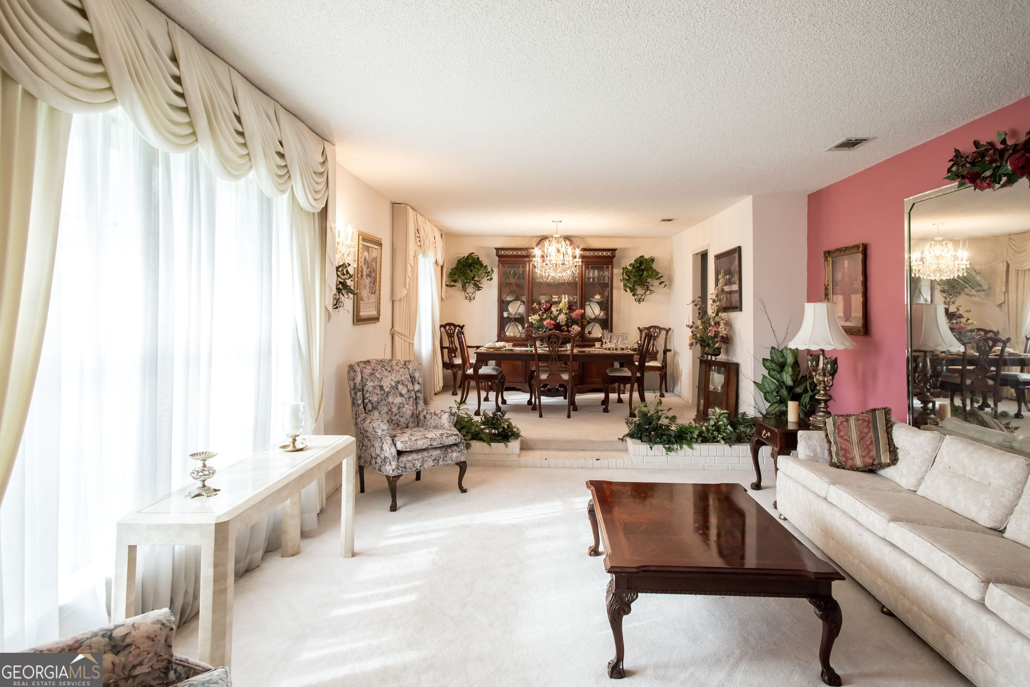 1402 Toomer Street Property Photo 5