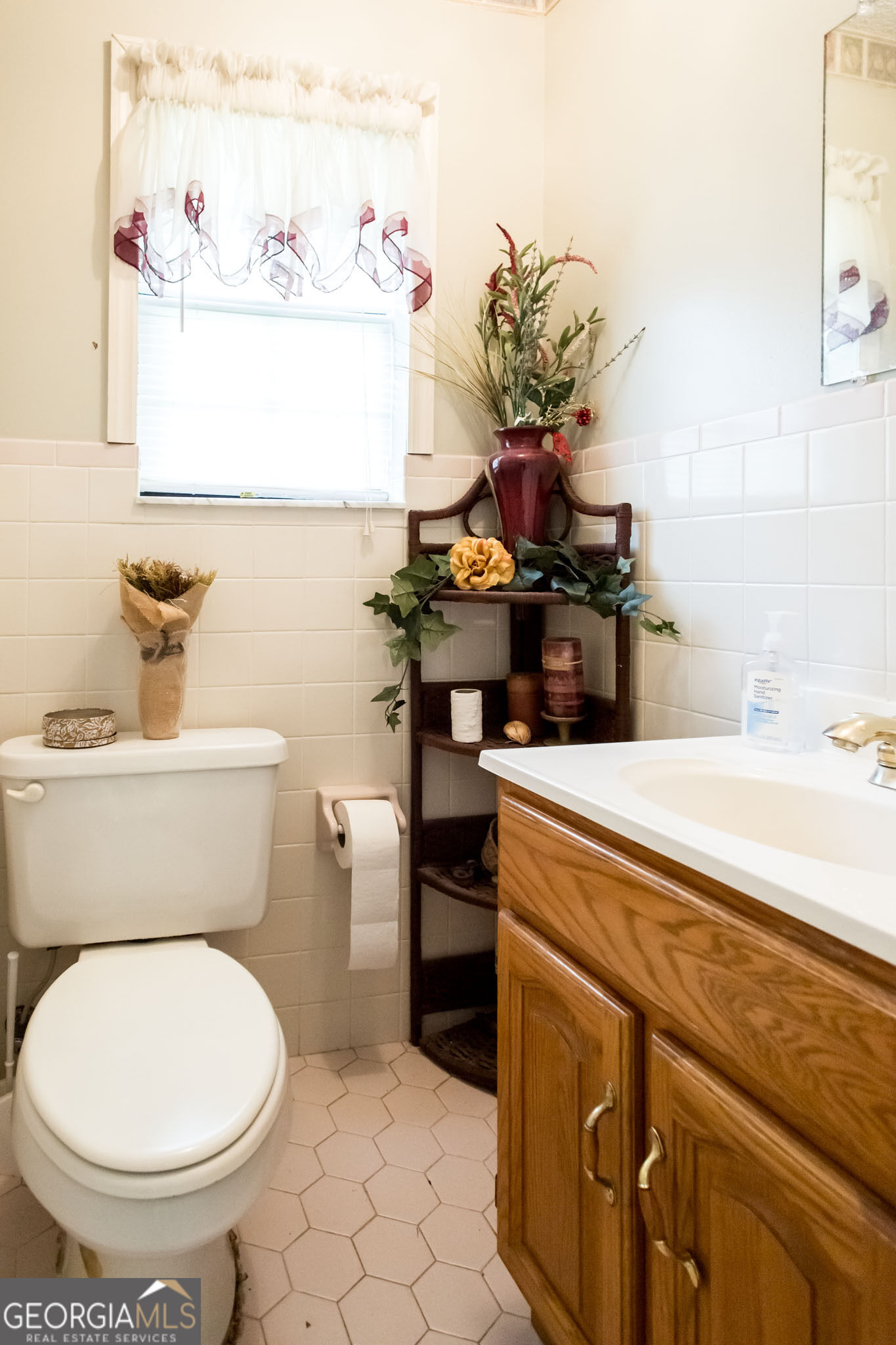 1402 Toomer Street Property Photo 24