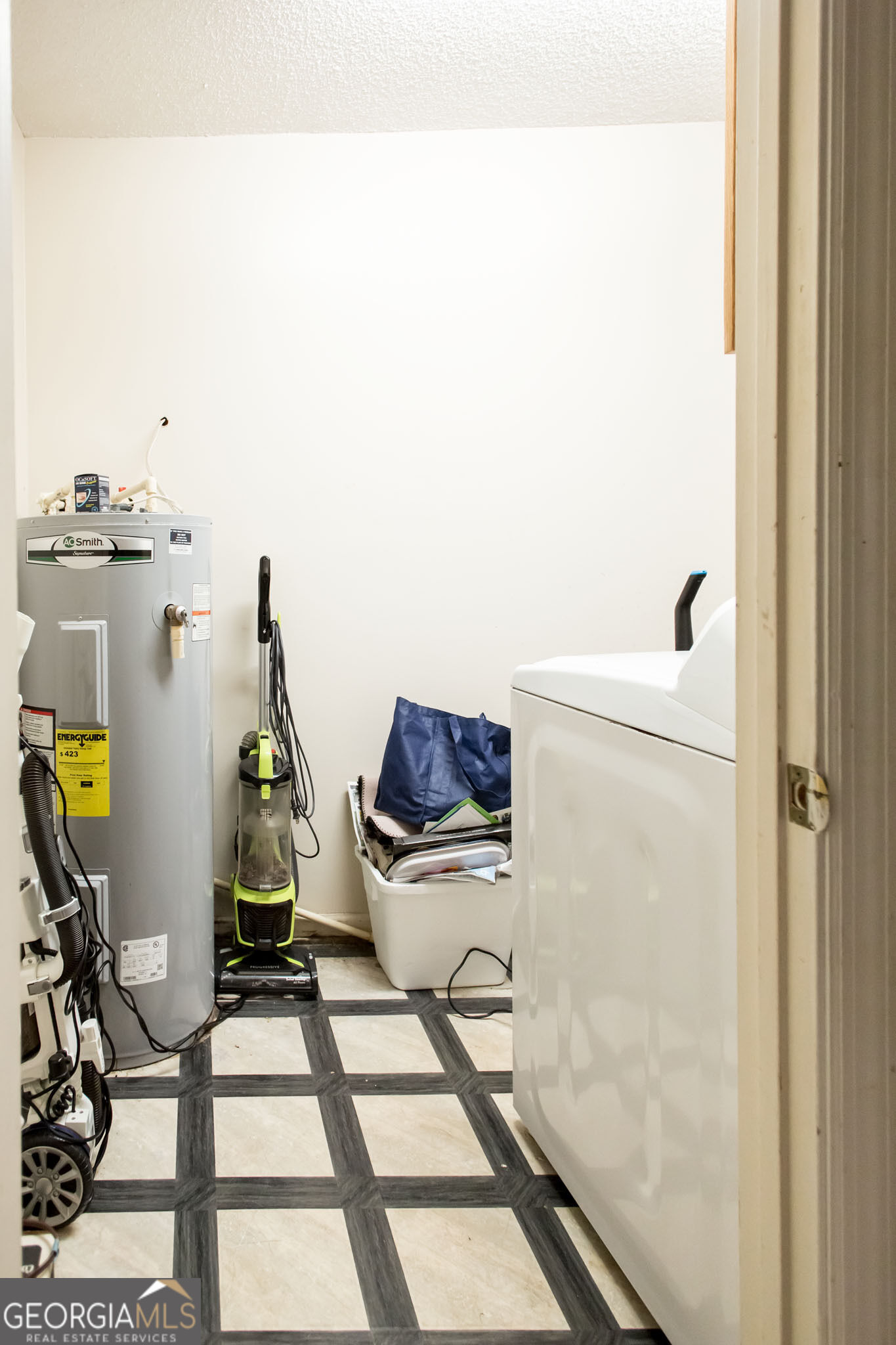 1402 Toomer Street Property Photo 26