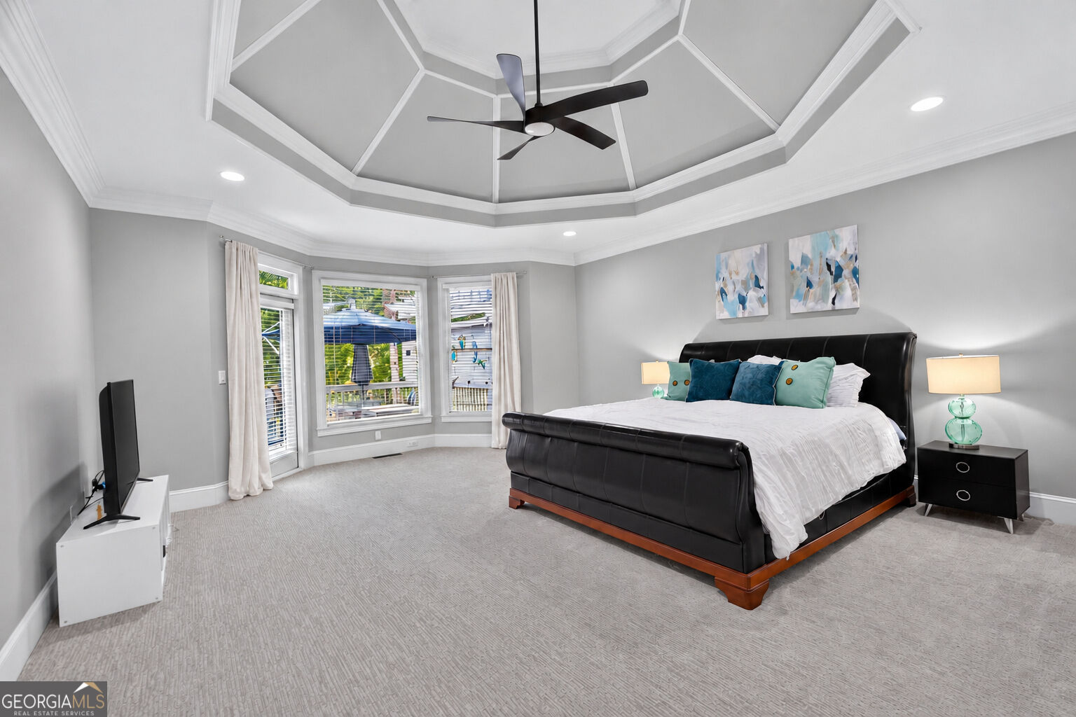 345 Majestic Cove Property Photo 31