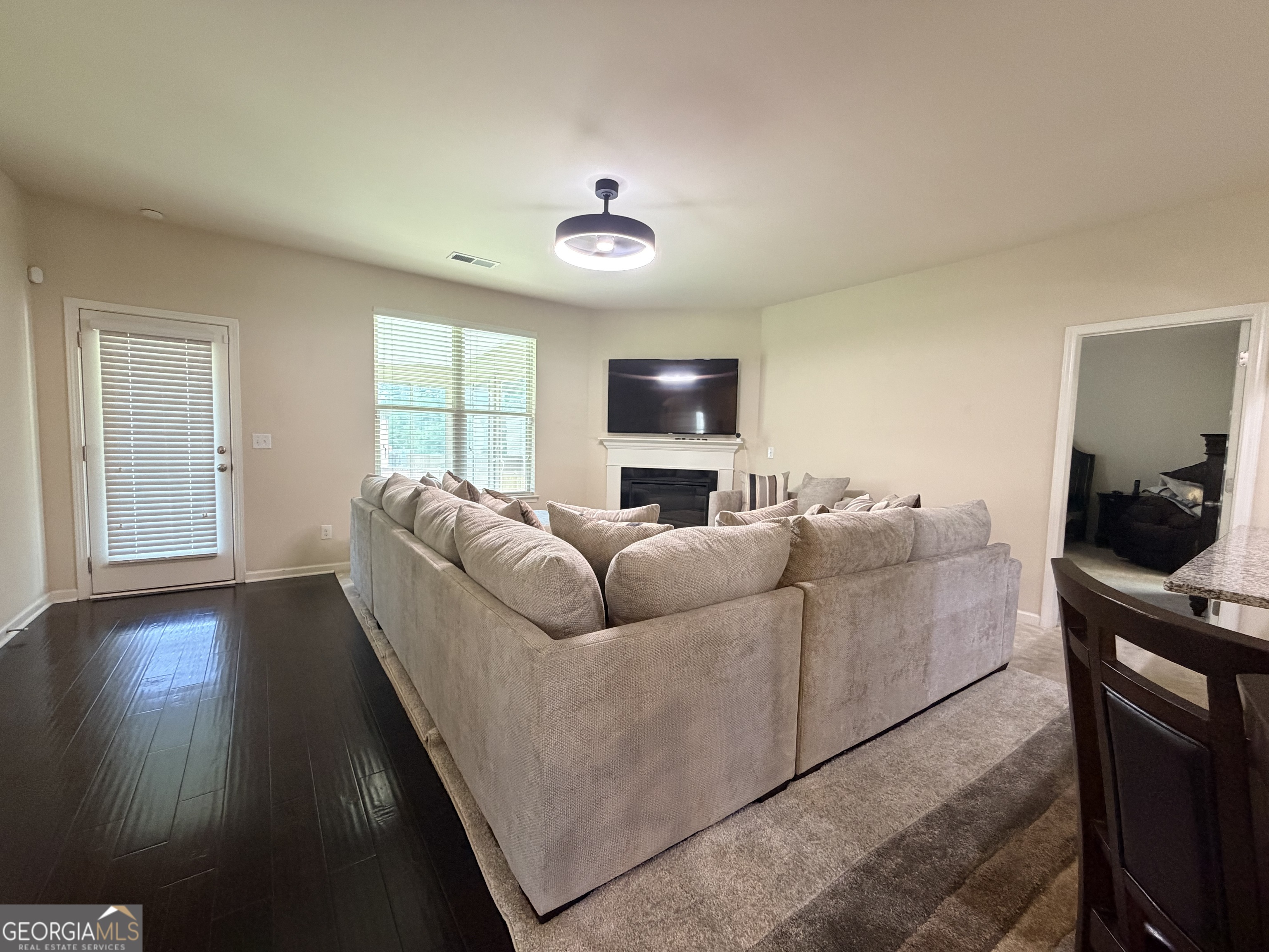 549 Harmony Way Property Photo 4