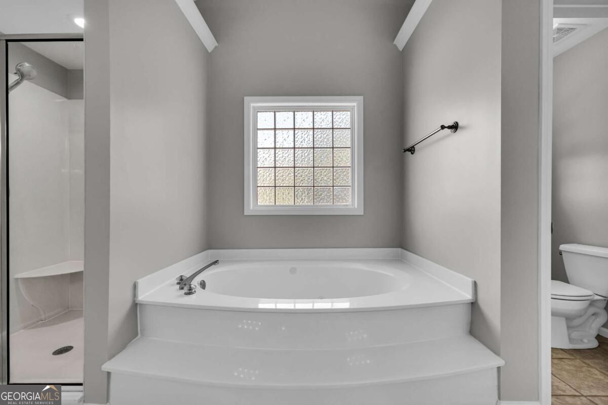 2373 Oak Falls Lane Property Photo 54