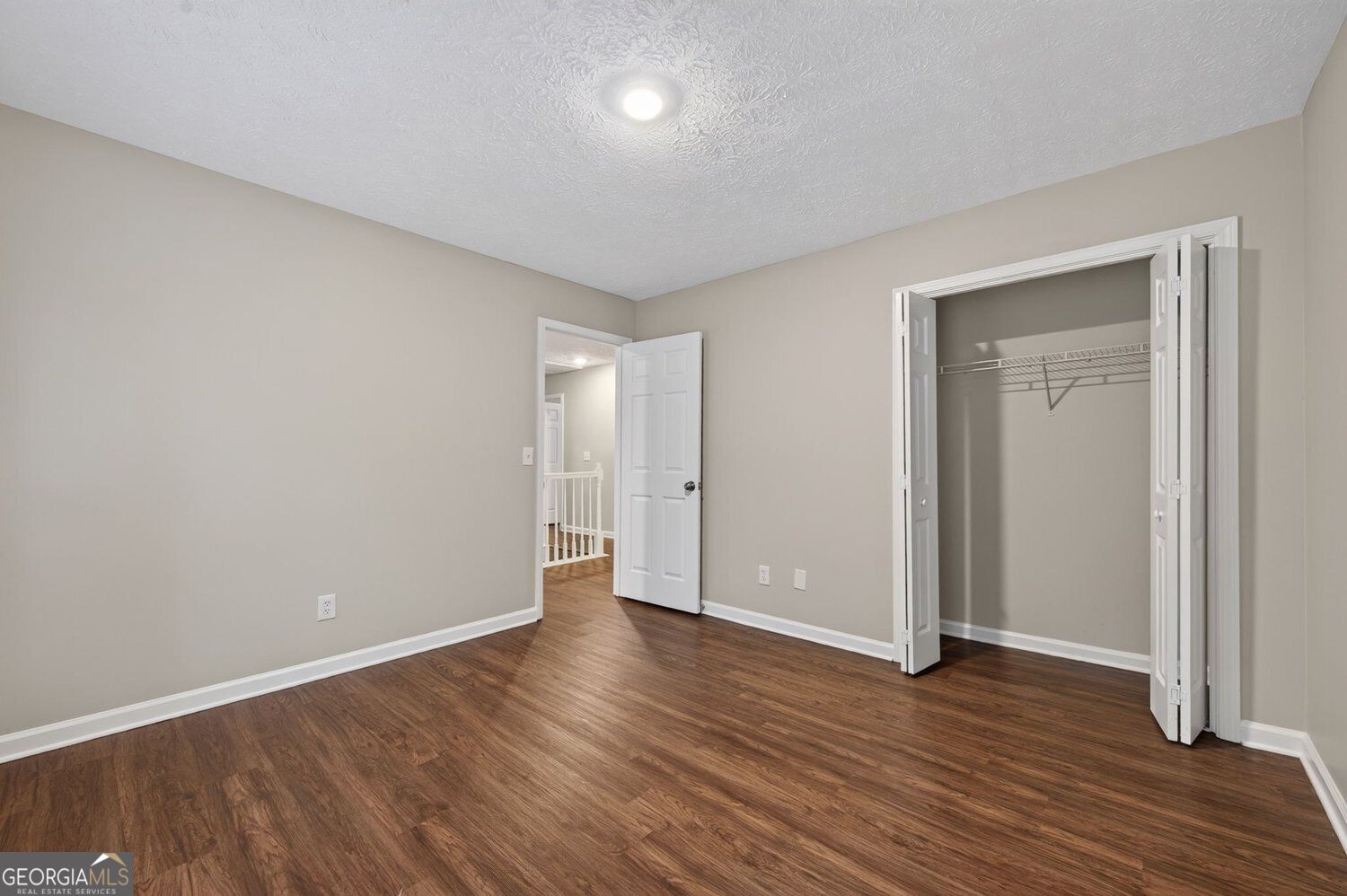 375 Saybrooke Crossing Property Photo 23