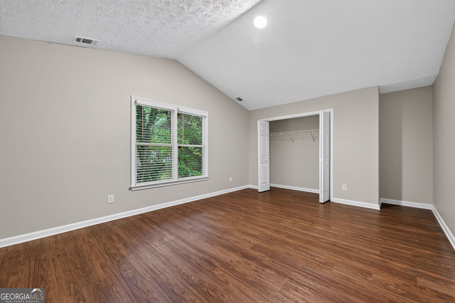 375 Saybrooke Crossing Property Photo 37