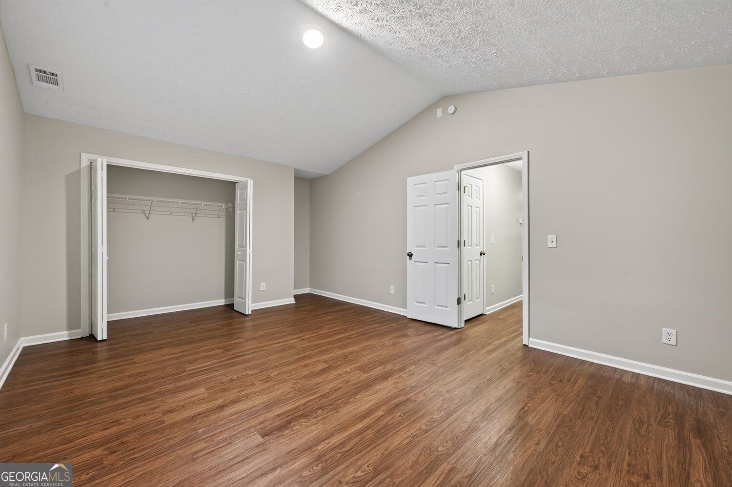 375 Saybrooke Crossing Property Photo 39
