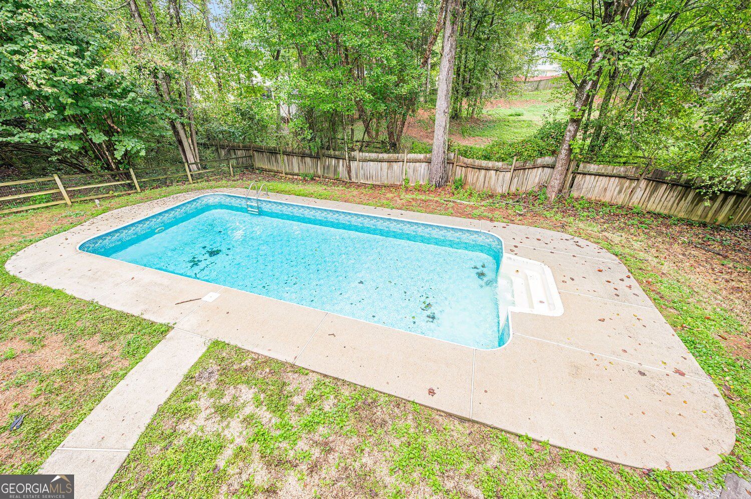 375 Saybrooke Crossing Property Photo 55