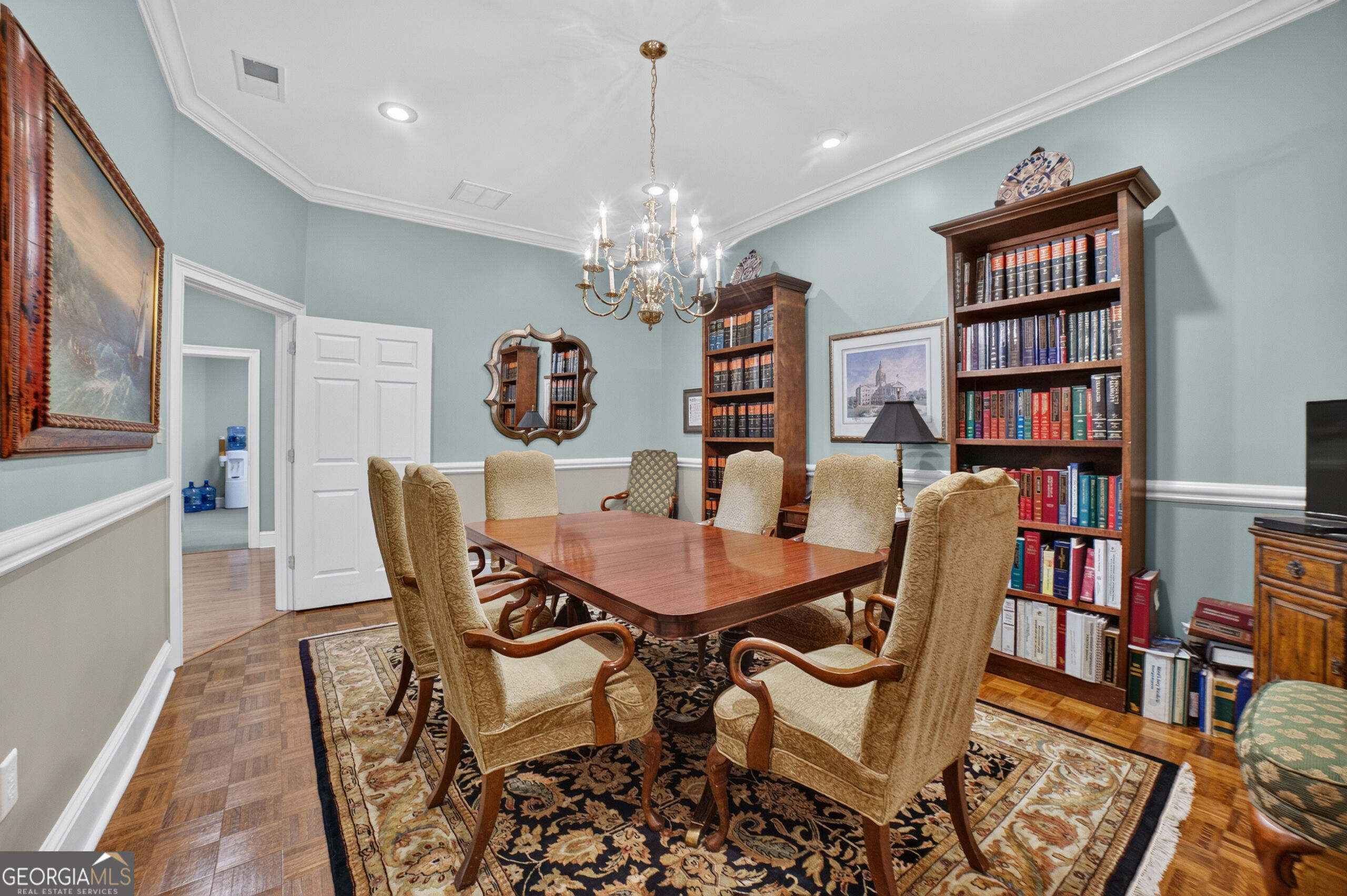 637 Cherry Street Property Photo 15
