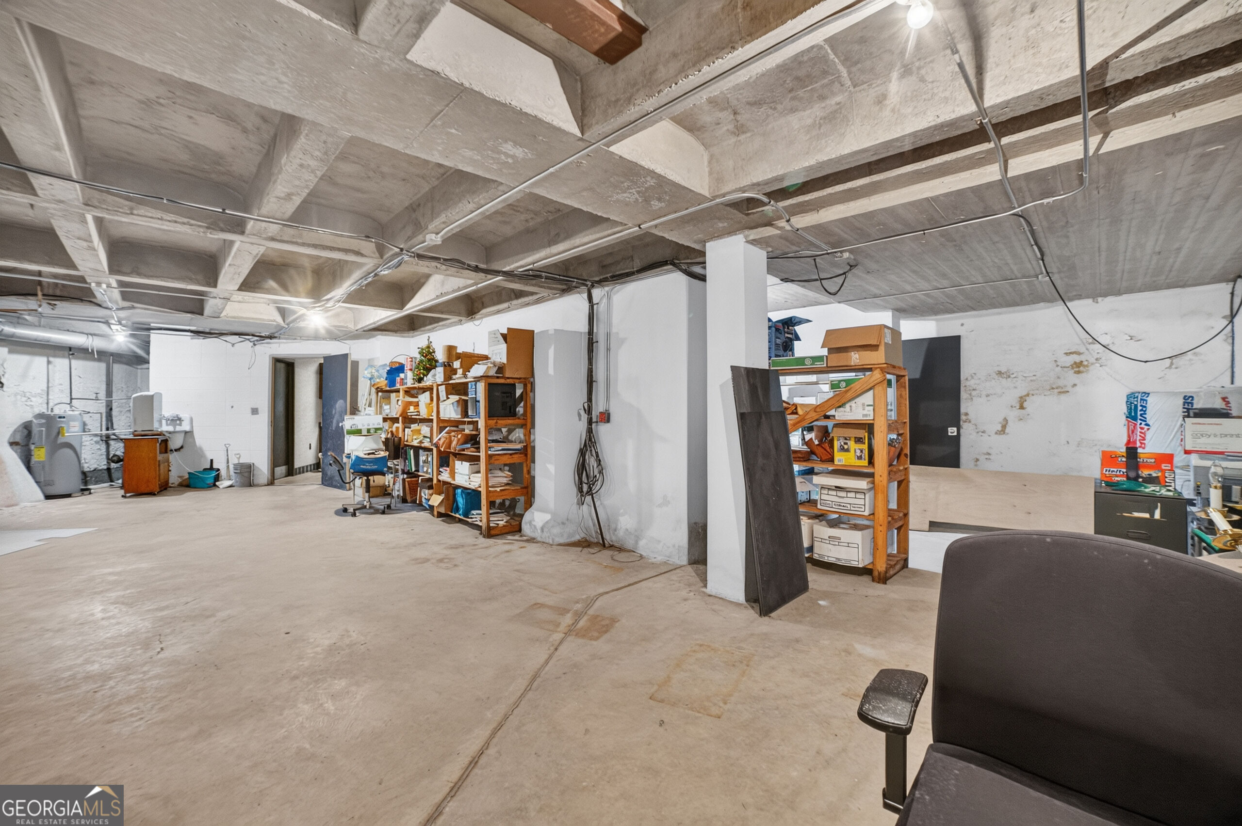 637 Cherry Street Property Photo 25