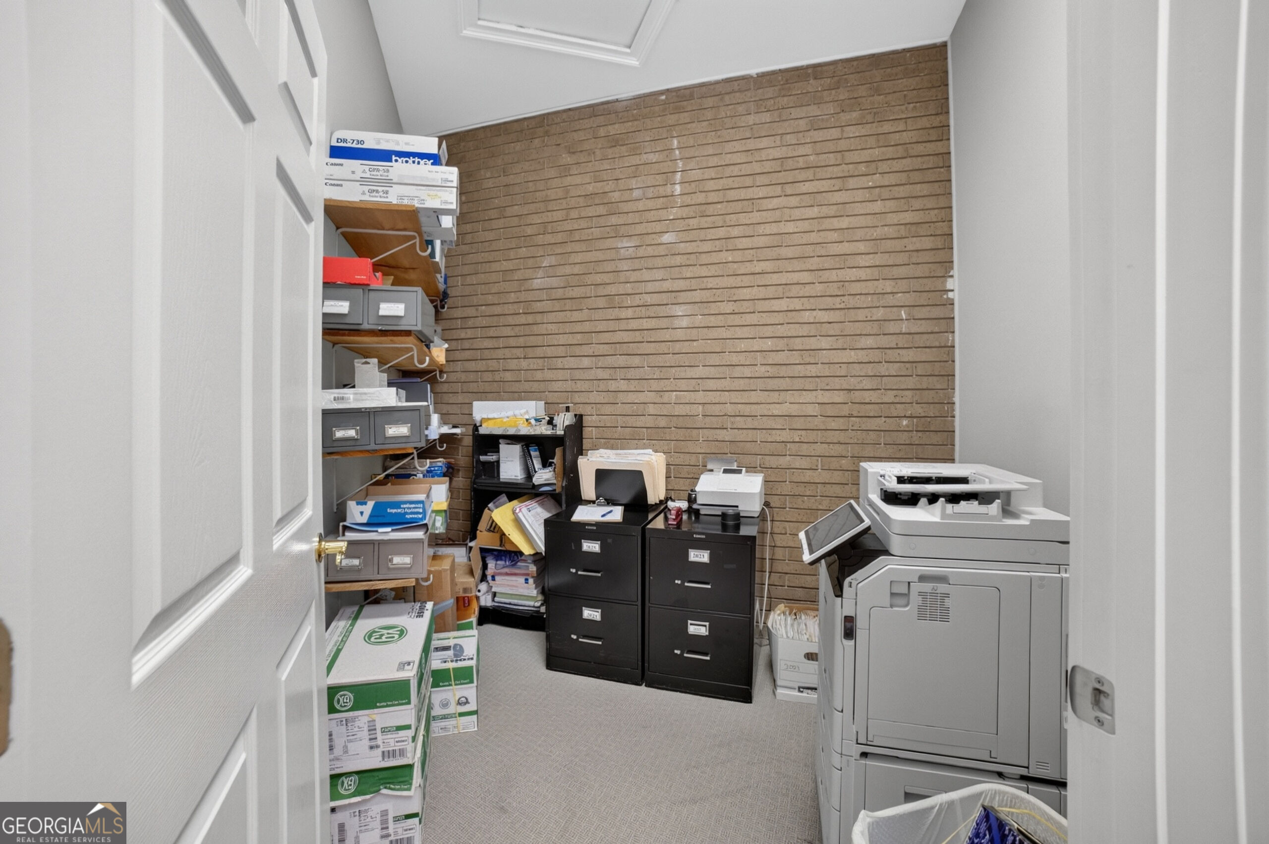637 Cherry Street Property Photo 27