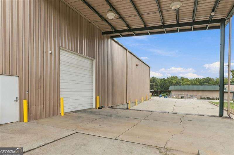 325 Poplar Street Property Photo 10