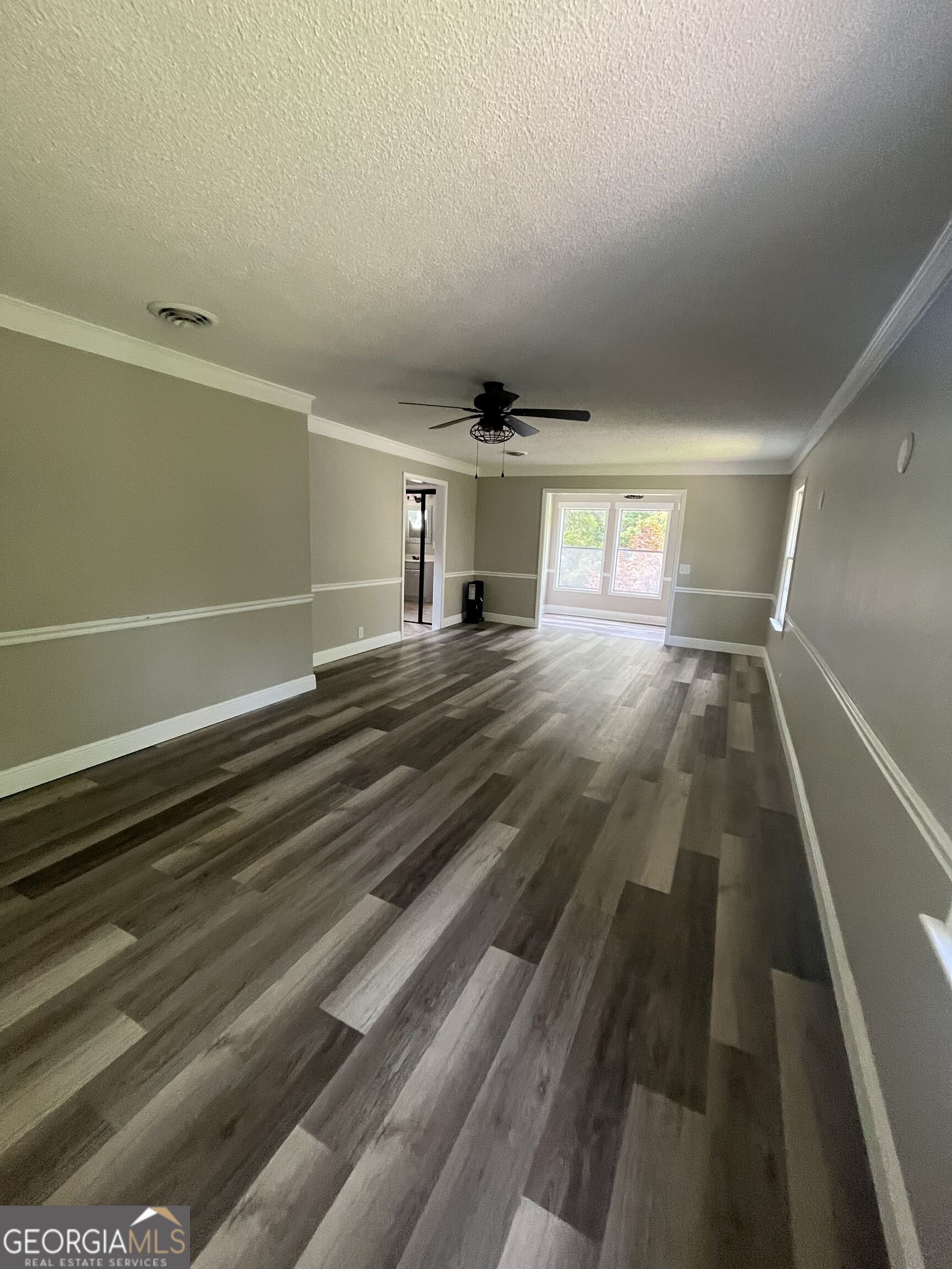 55 Nickel Road Property Photo 8