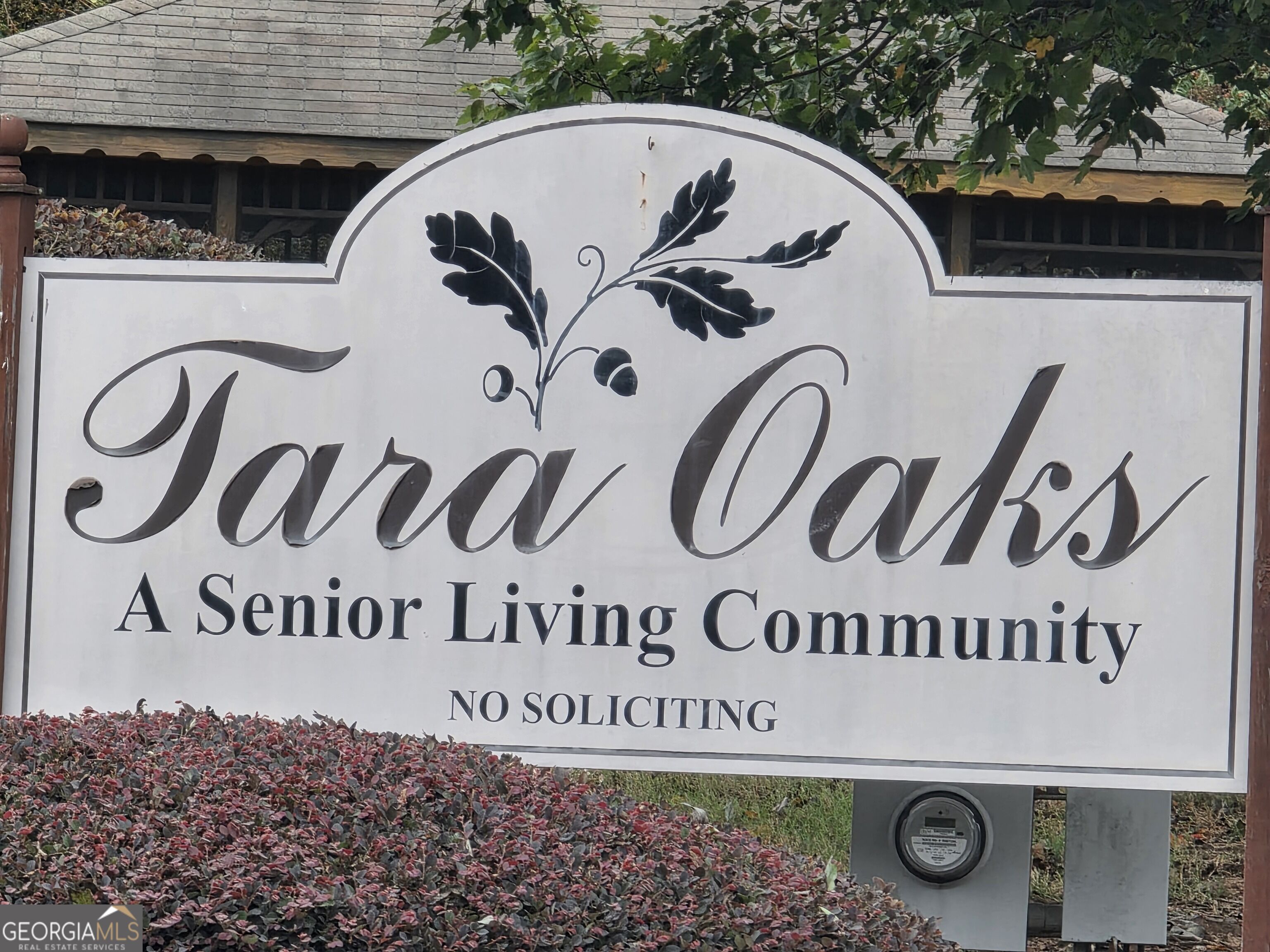 6880 Tara Oaks Drive Property Photo 2