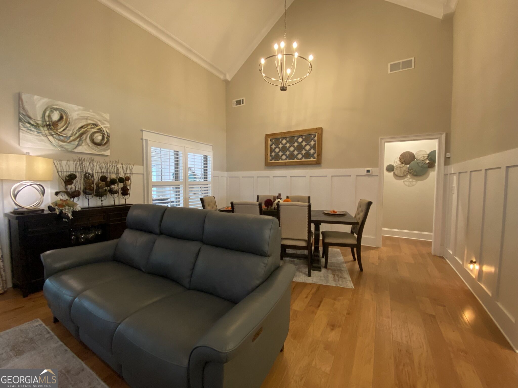 1030 Osprey Lane Property Photo 5