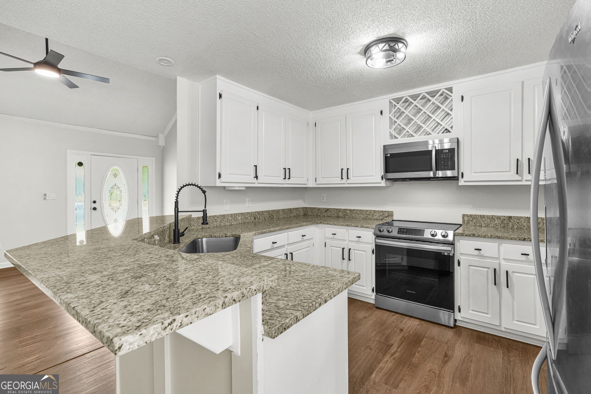 80 Lakefront Drive Property Photo 12