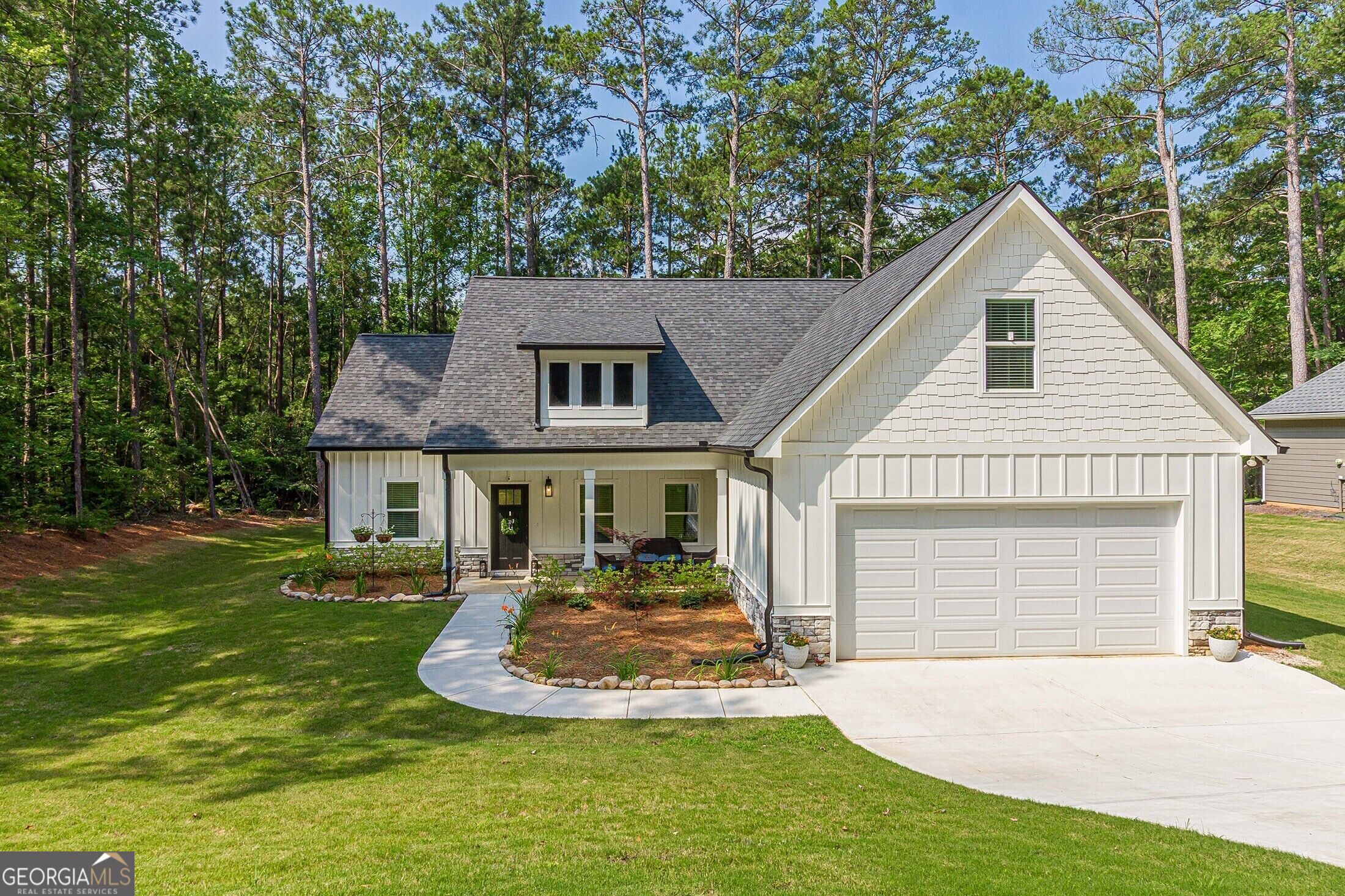 84 Swallow Court Property Photo 1