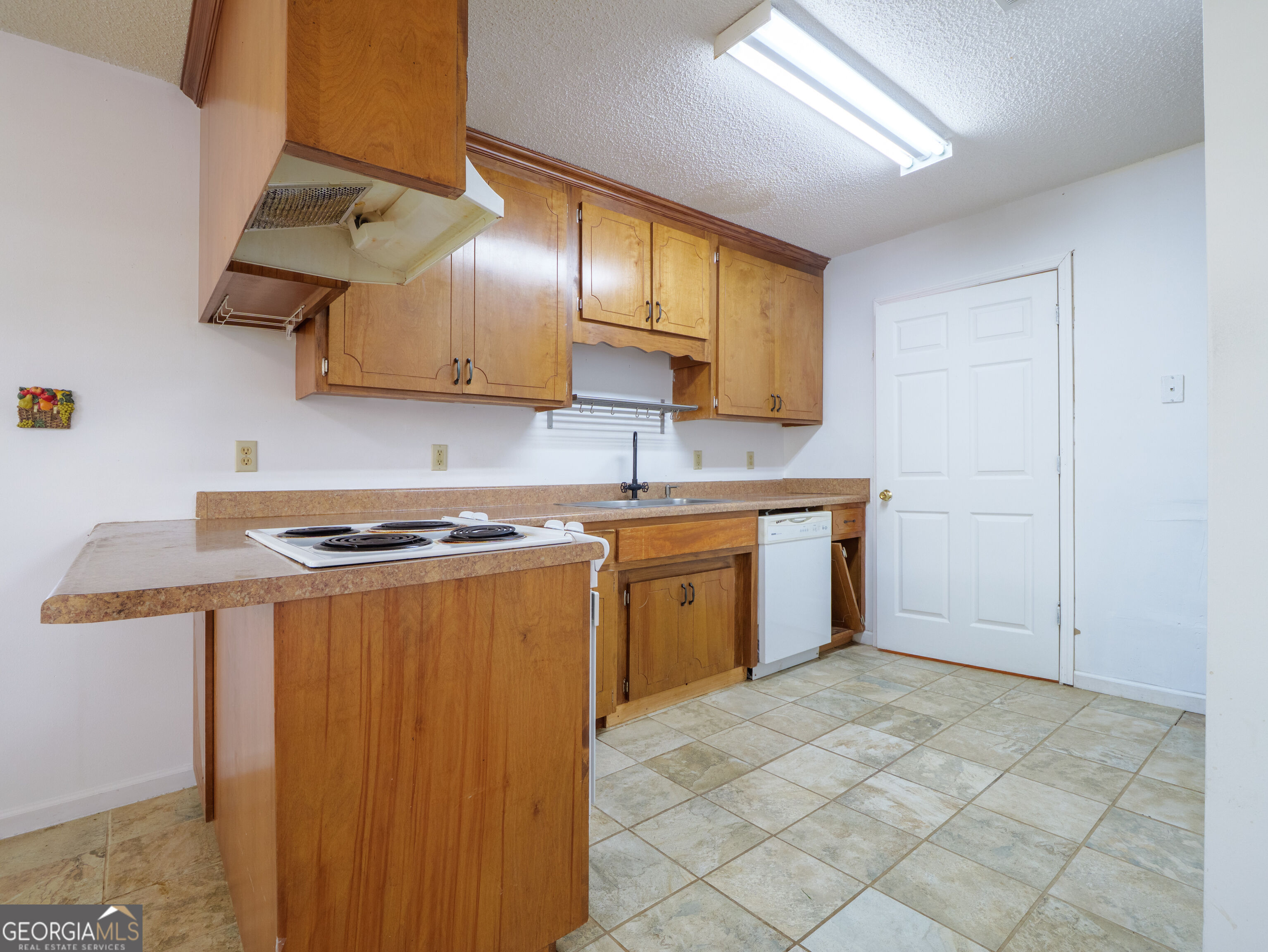 91 C Johnson Property Photo 10