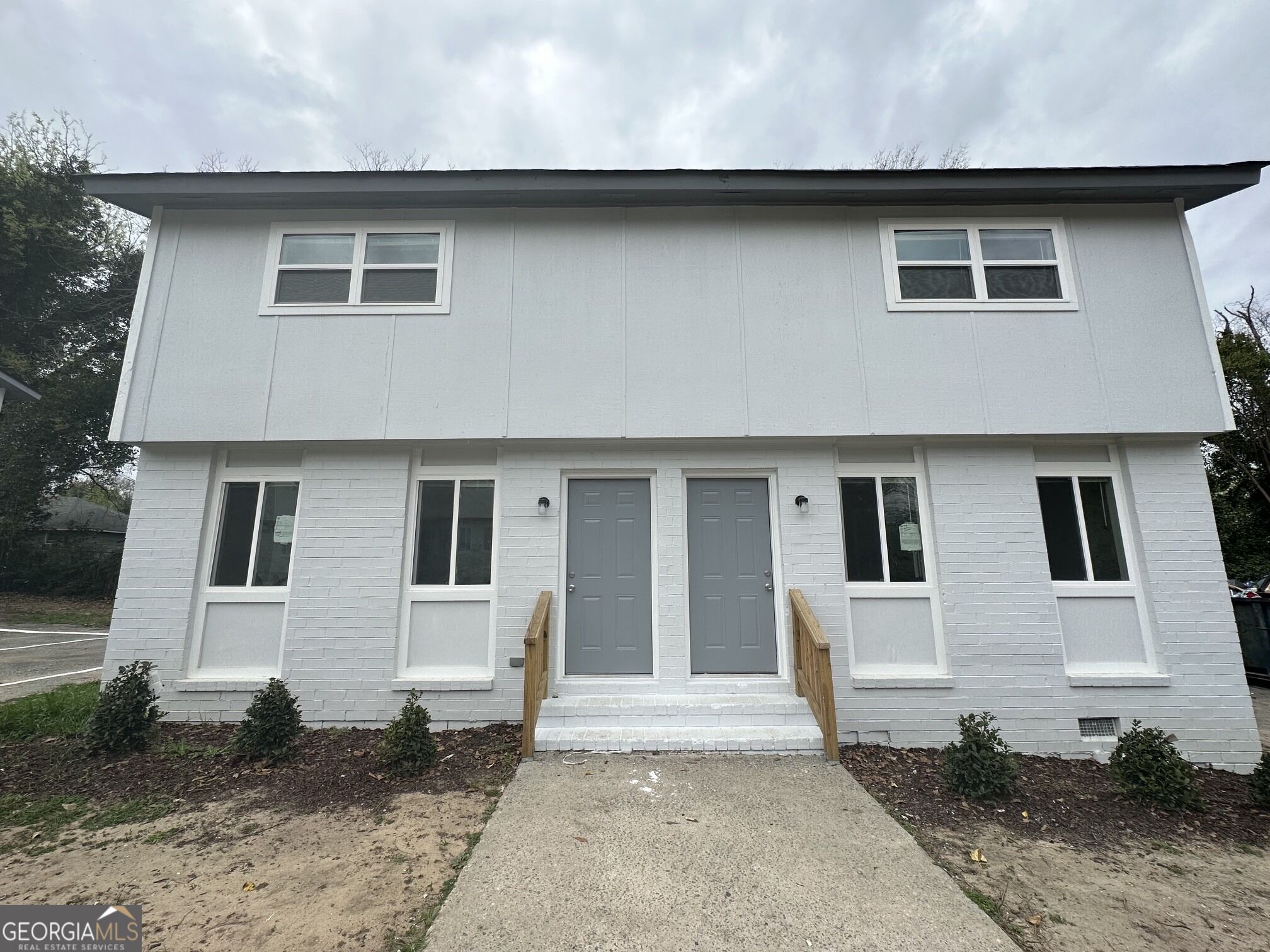1147 Triple Hill Drive Property Photo 1