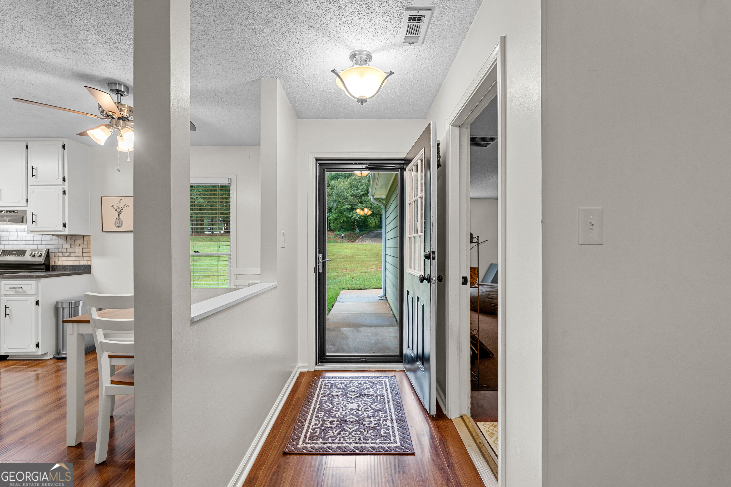 165 Wagon Wheel Trail Property Photo 7