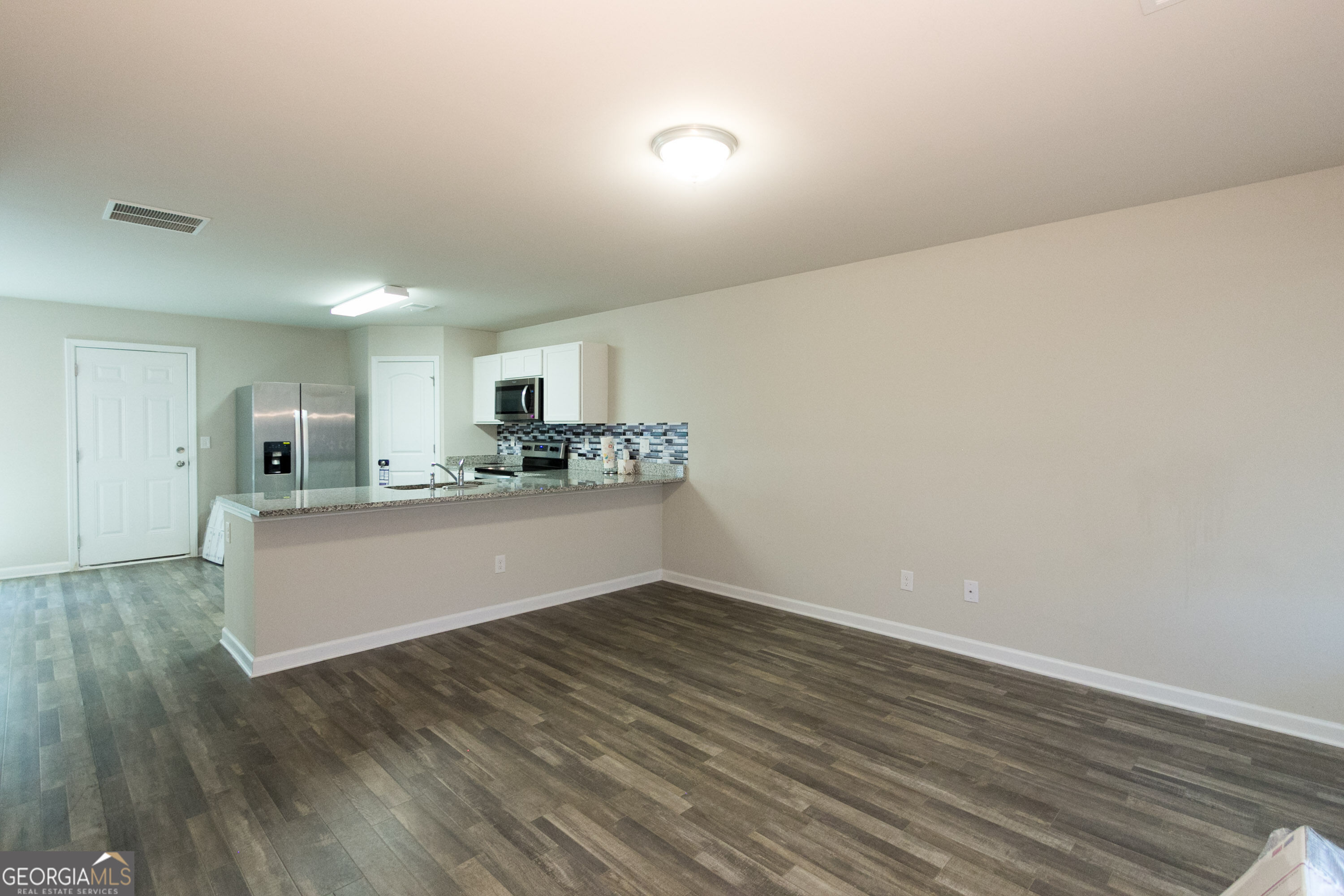 706 Dove Tree Lane Property Photo 2