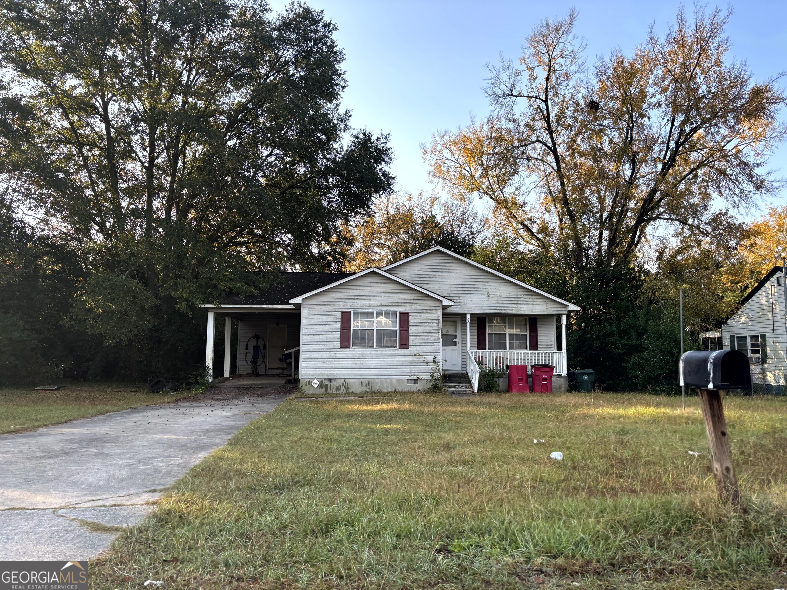 1226 Auburn Drive Property Photo 1