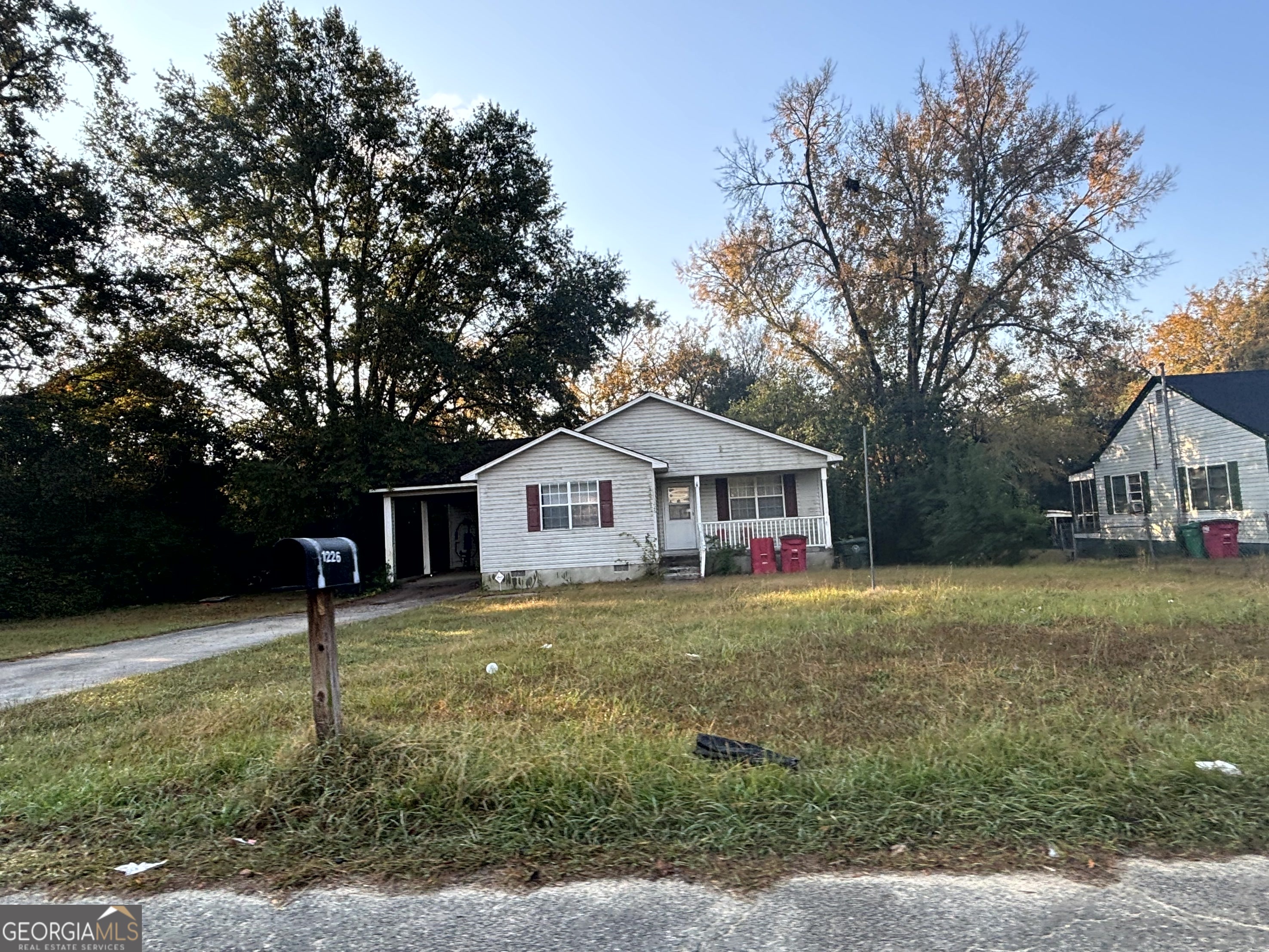 1226 Auburn Drive Property Photo 2