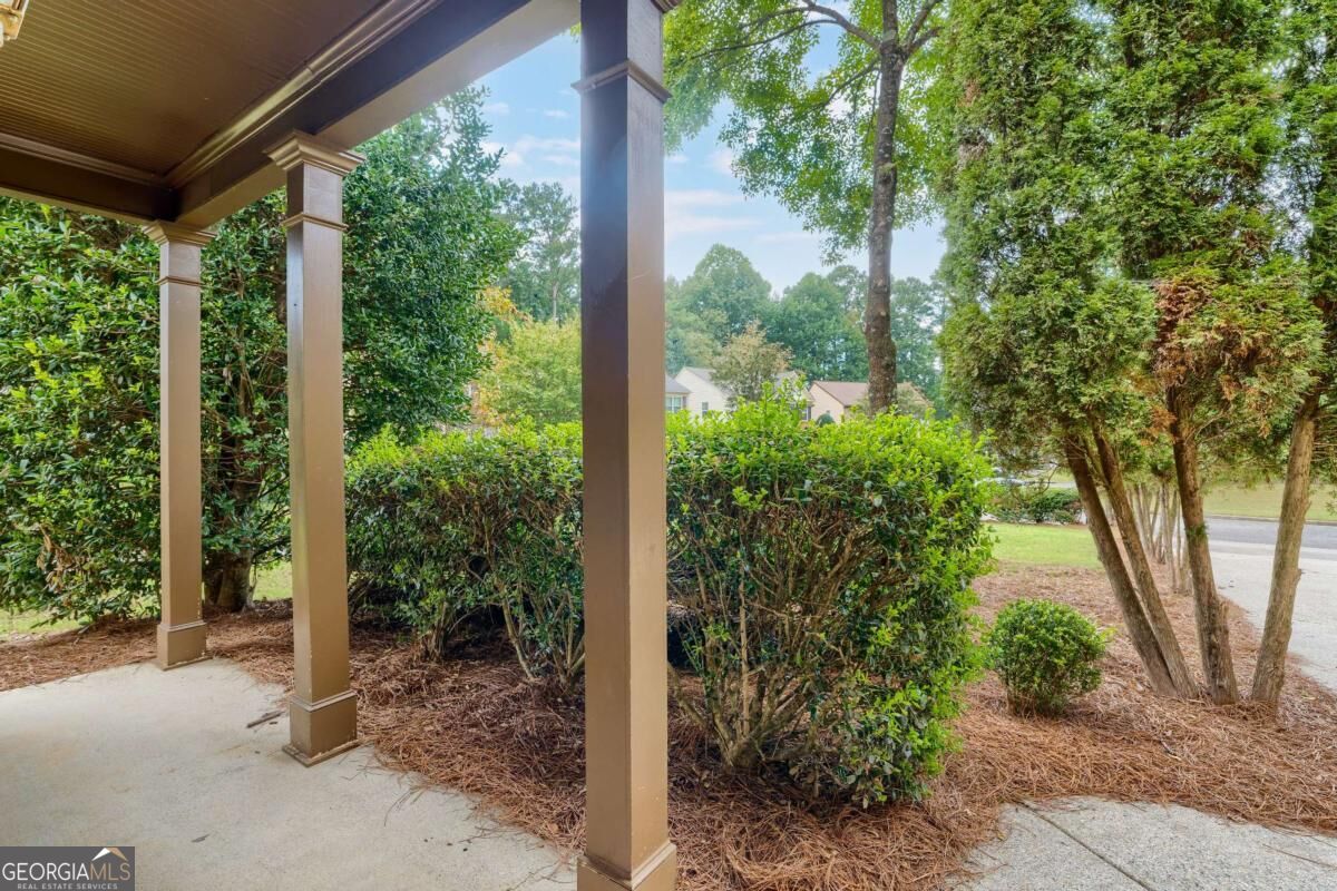 715 Soneley Court Property Photo 6