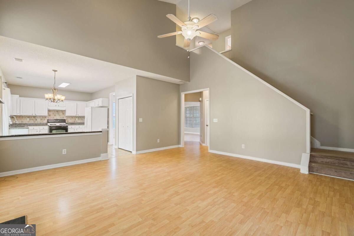 715 Soneley Court Property Photo 27
