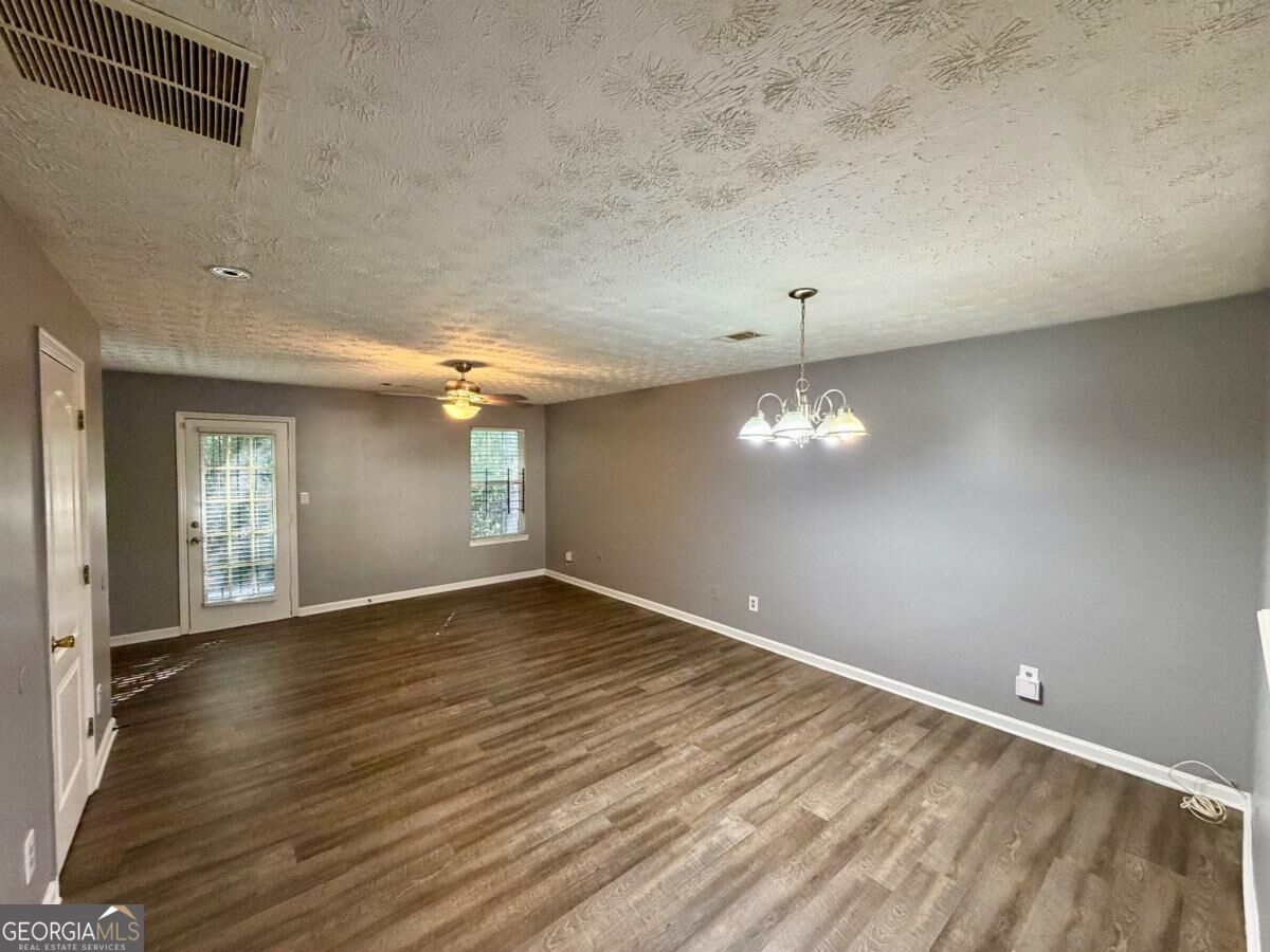3123 Fields Drive Property Photo 4