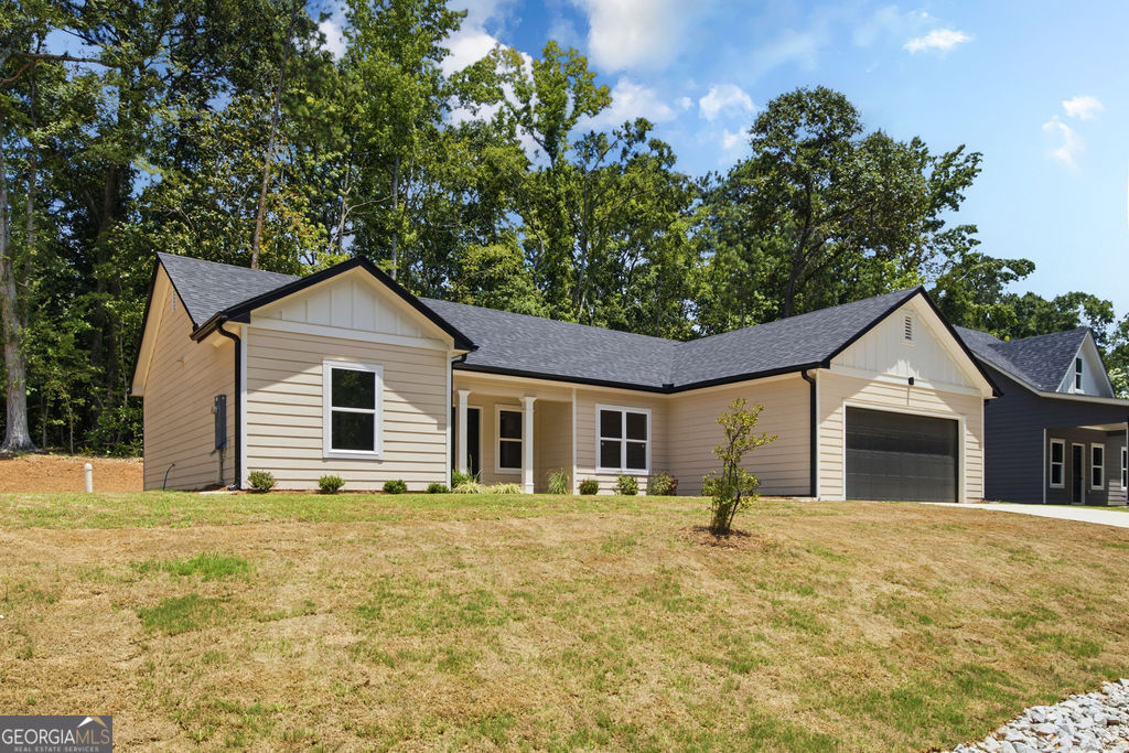 1066 Oglesby Boulevard Property Photo 6