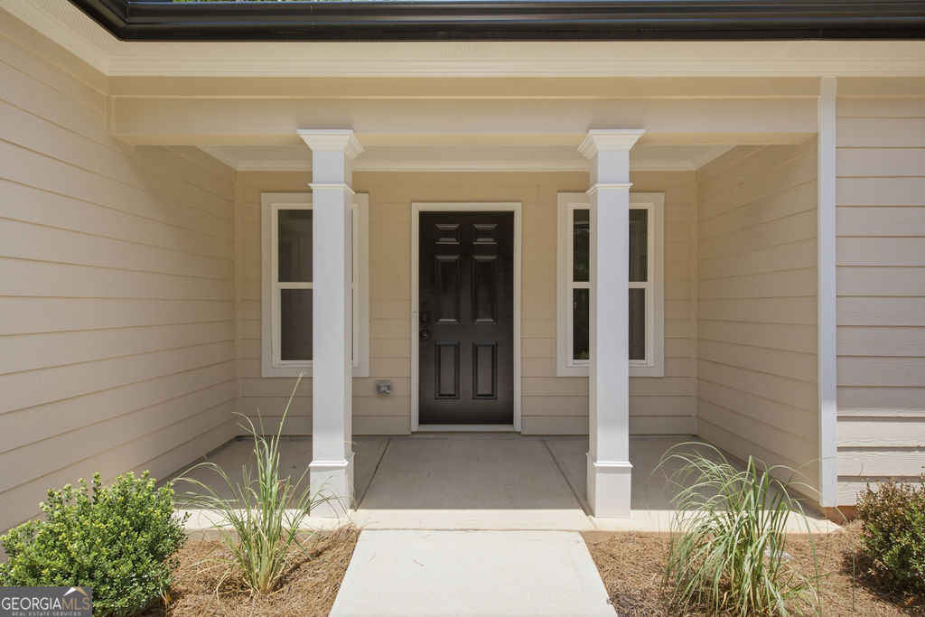 1066 Oglesby Boulevard Property Photo 11