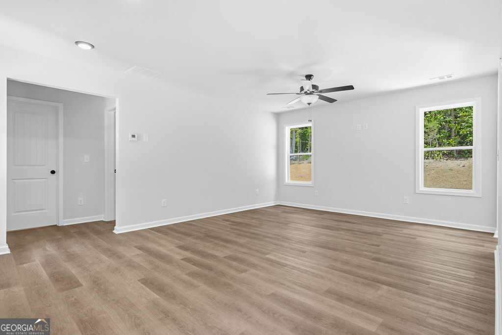 1066 Oglesby Boulevard Property Photo 13