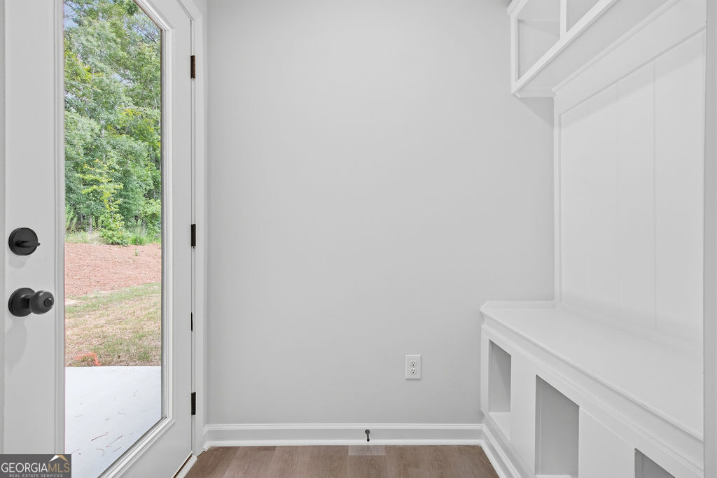 1066 Oglesby Boulevard Property Photo 34