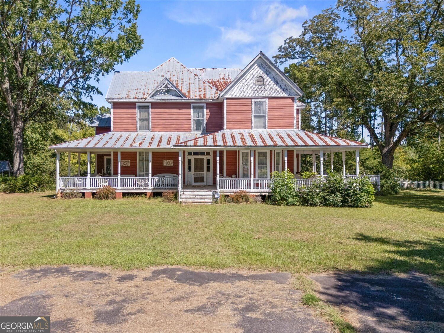 2221 Sandtown Road Property Photo 1
