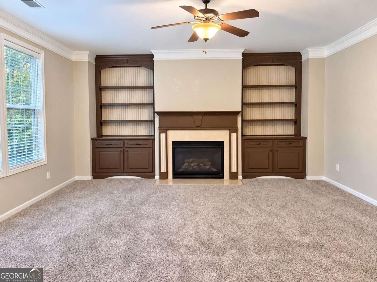 102 Westmont Way Property Photo 7
