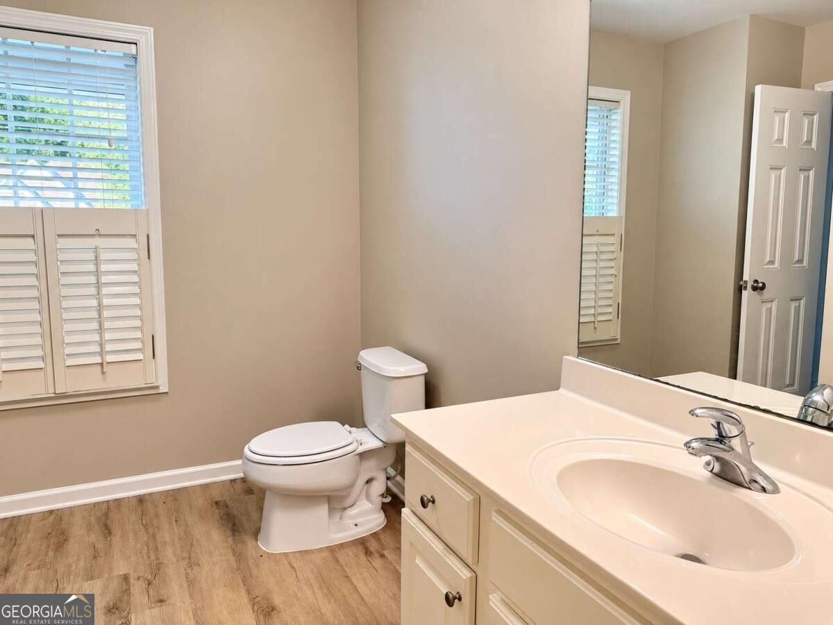 102 Westmont Way Property Photo 15