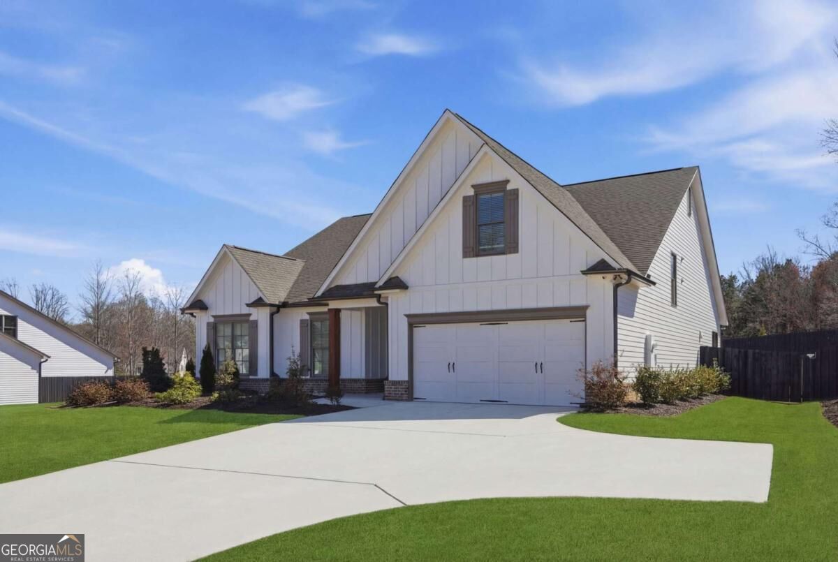 6535 Serene Way Property Photo 3