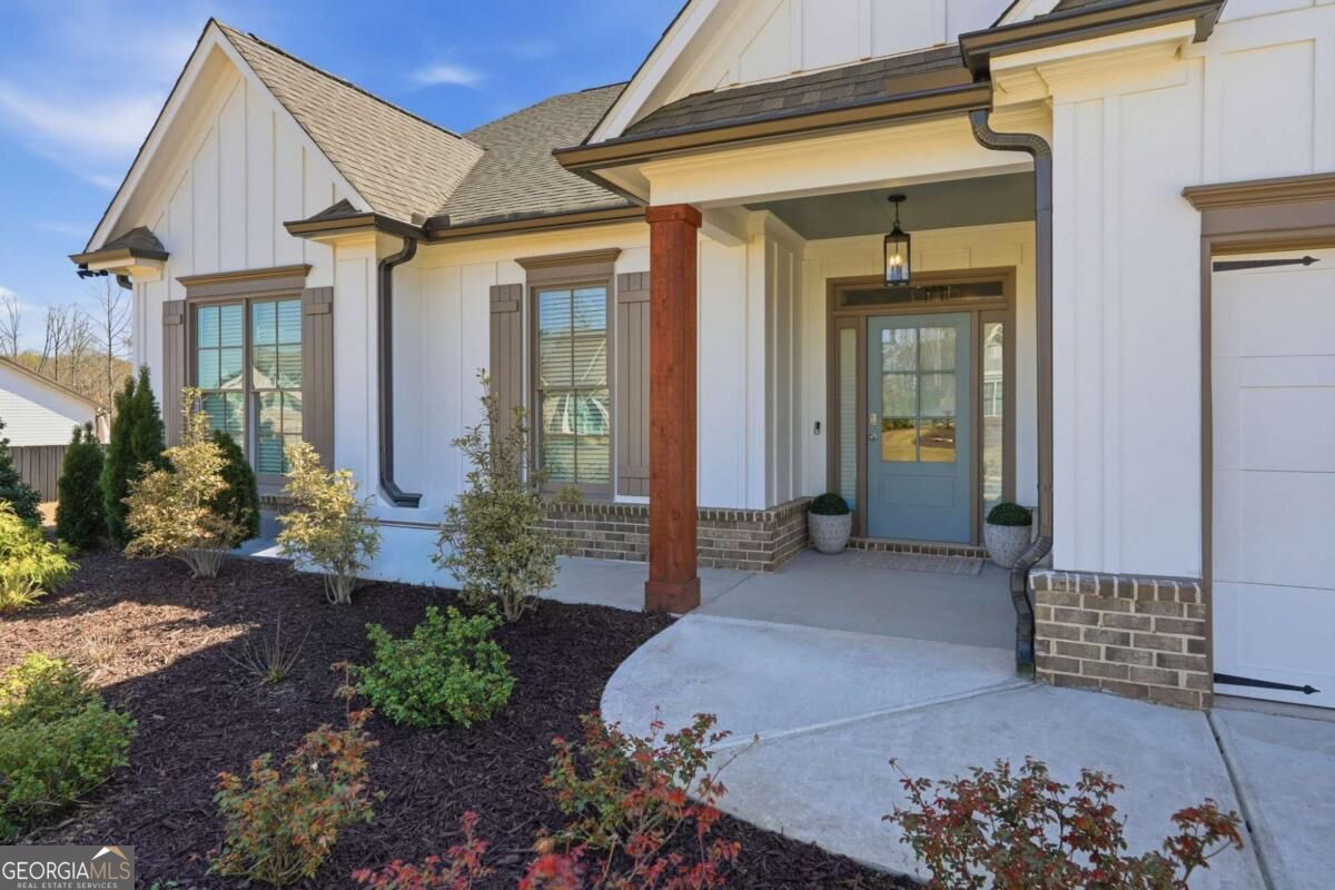 6535 Serene Way Property Photo 5
