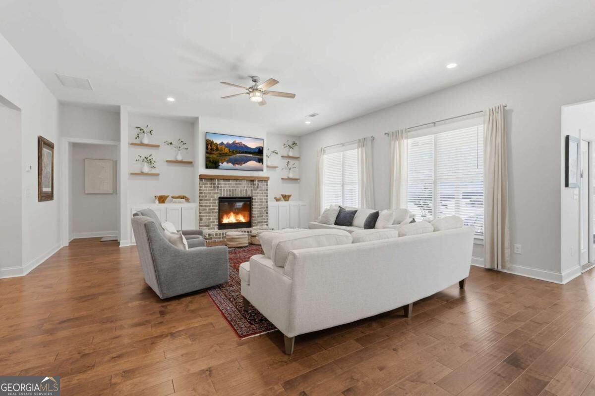 6535 Serene Way Property Photo 10