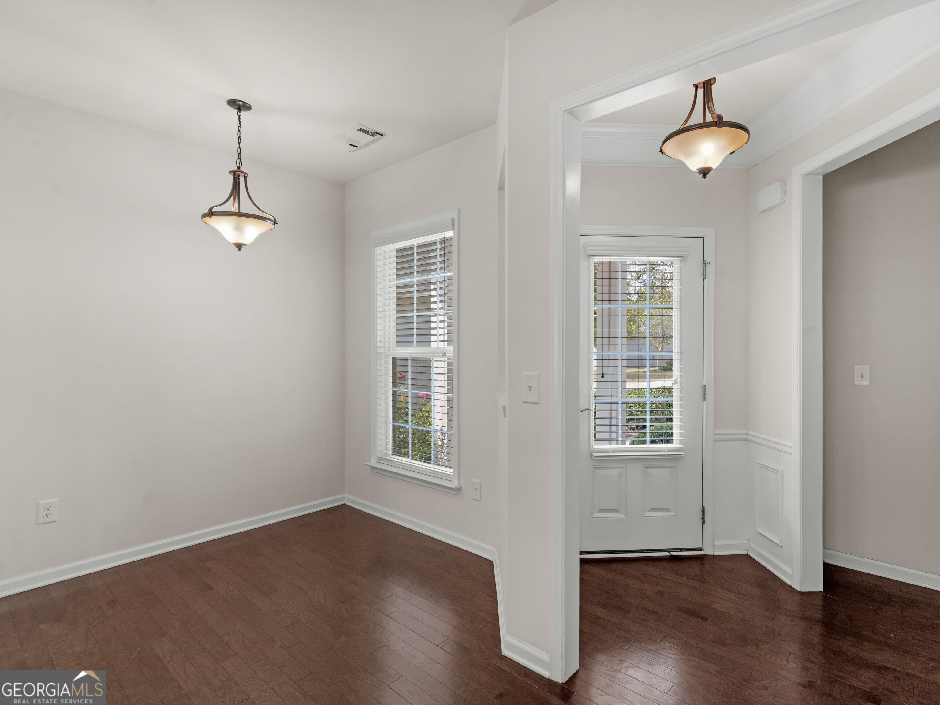 506 Beautyberry Drive Property Photo 13