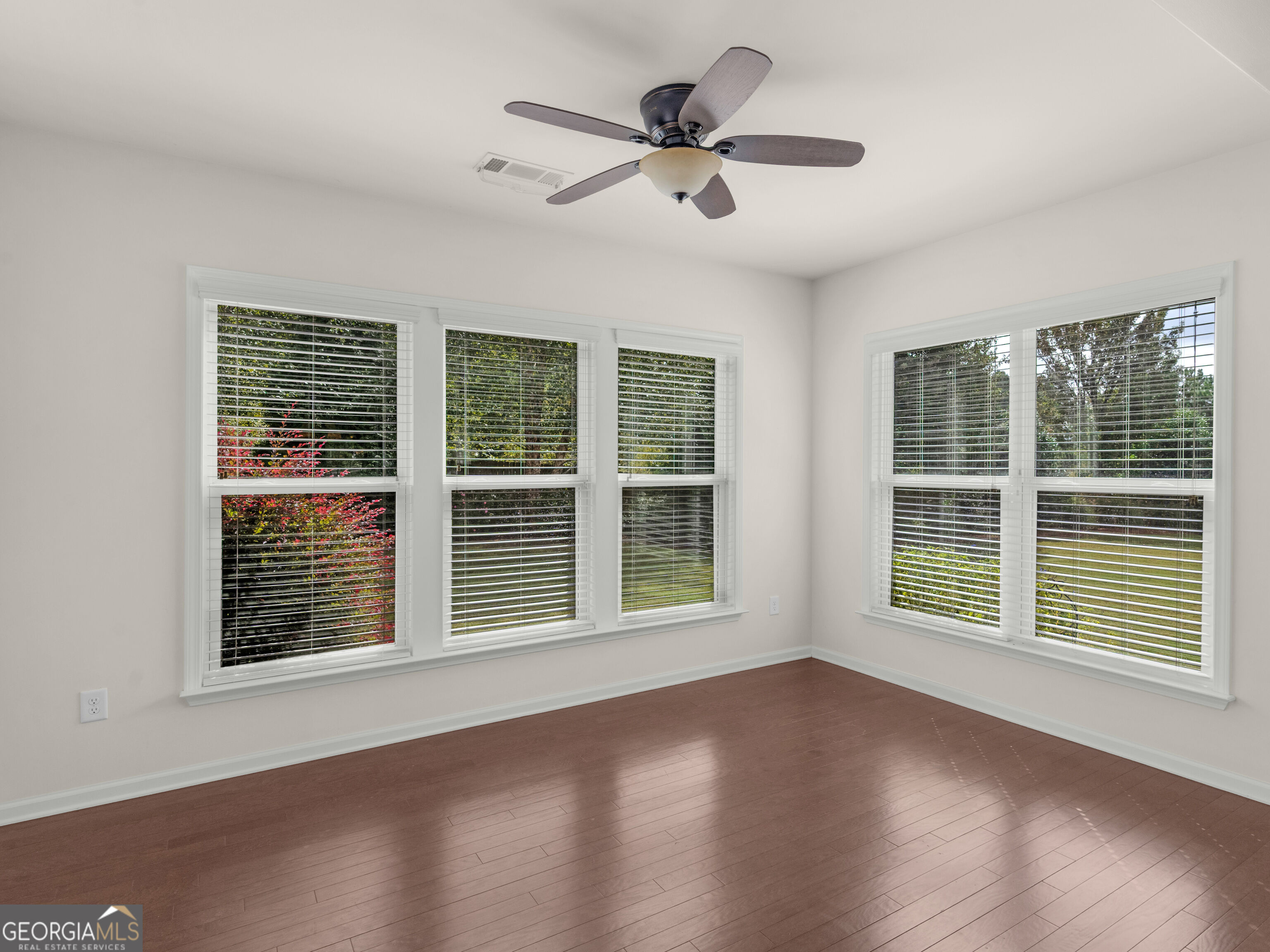 506 Beautyberry Drive Property Photo 27
