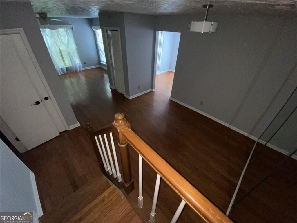 1017 Rock Creek Lane Property Photo 4